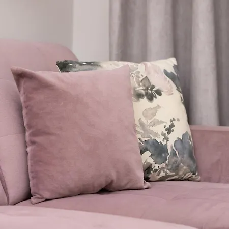 Two-bedroom Apartament Ideal For Families By Renters Apartamento